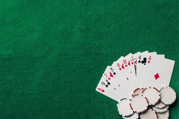 Live roulette table with dealer and game interface